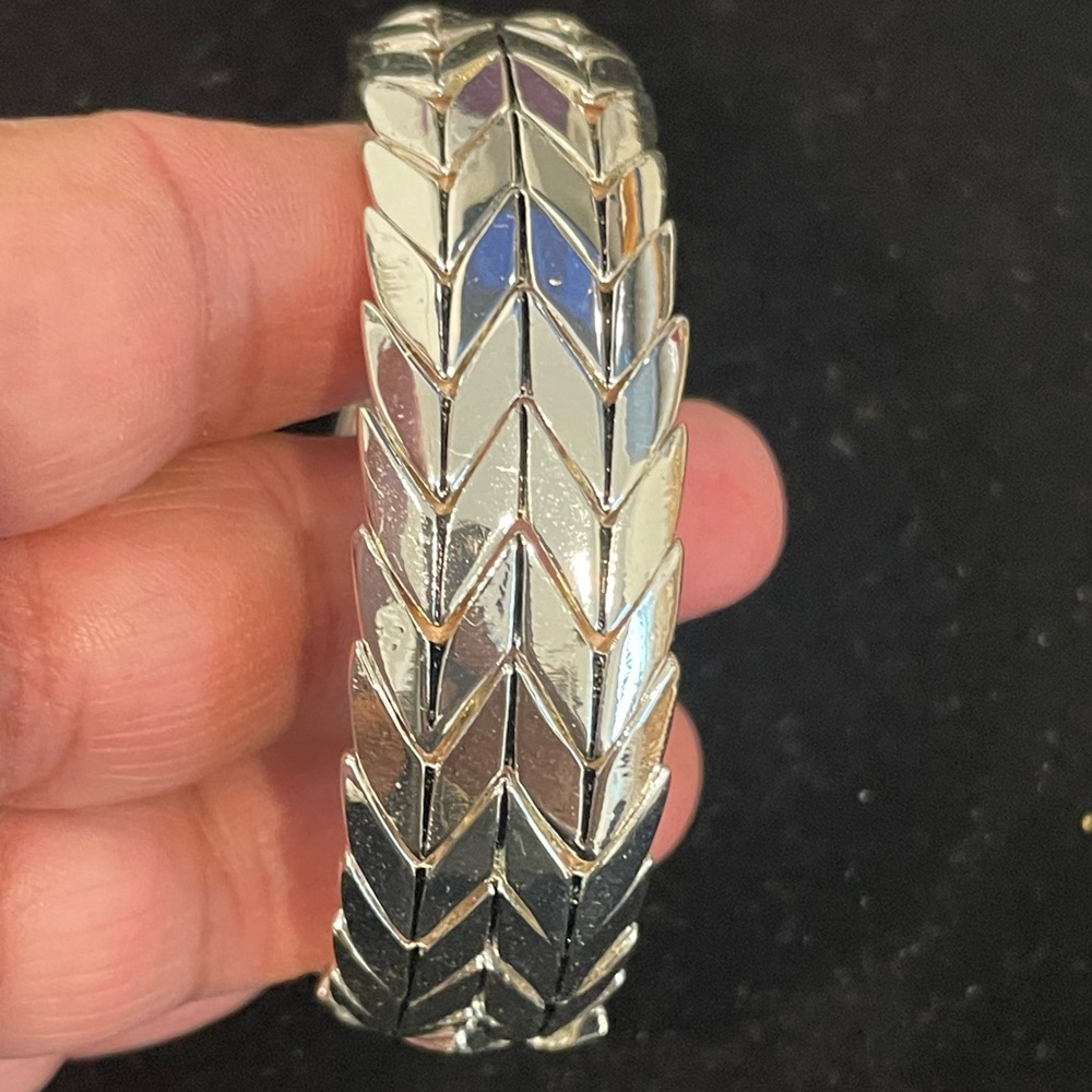 J. CREW Silver Bracelet NWOT